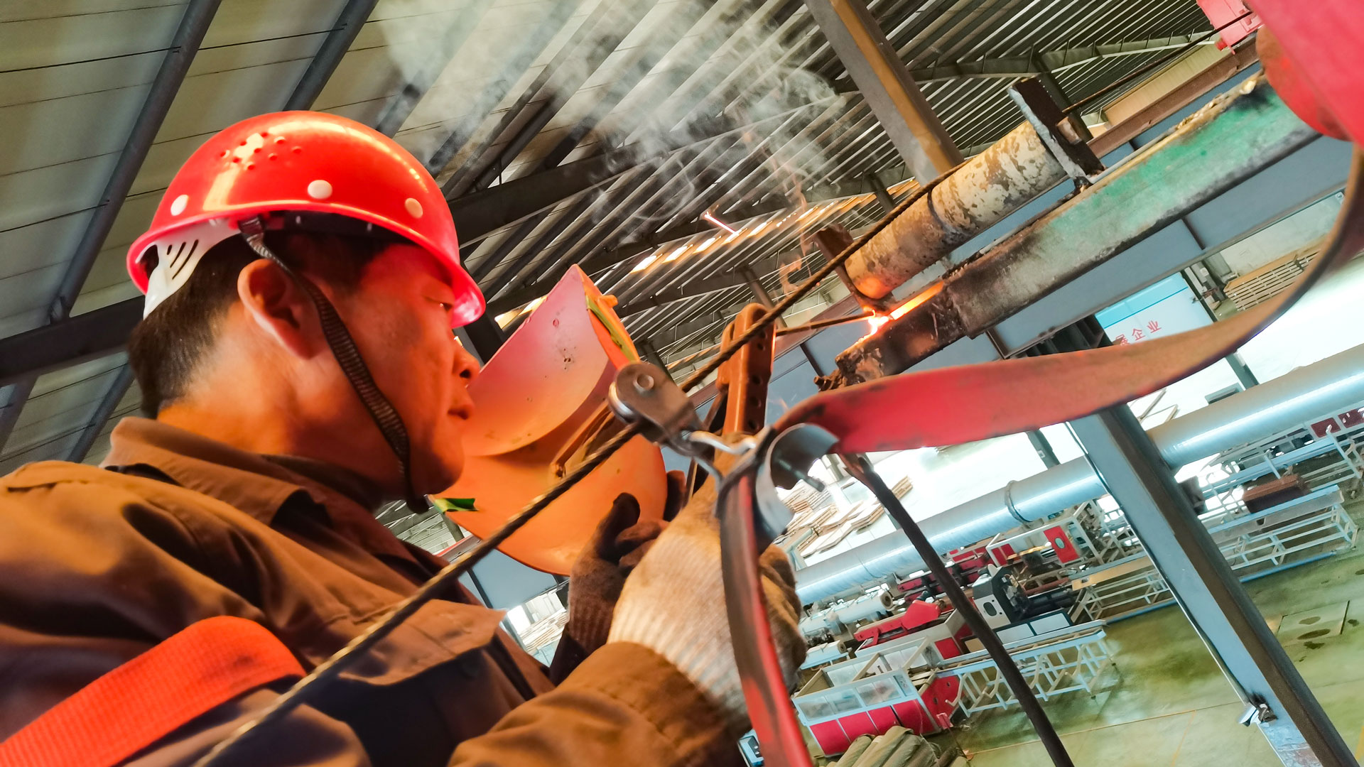 1636688454332534.jpg 做好安全檢查-(2).jpg