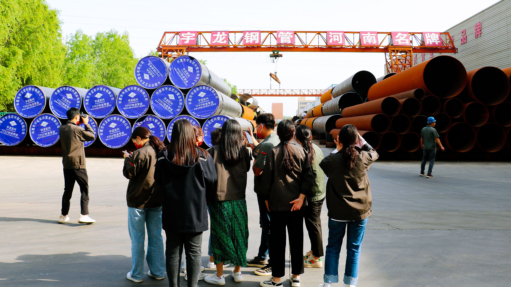 1651215373502051.jpg 組建宇龍攝影團隊-(2).jpg