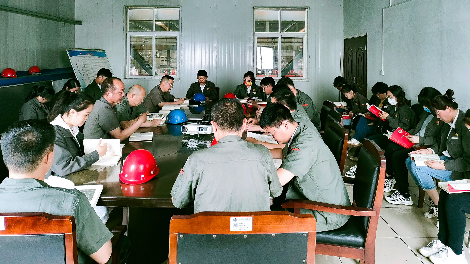 1651215622389057.jpg 學(xué)宇龍史.jpg