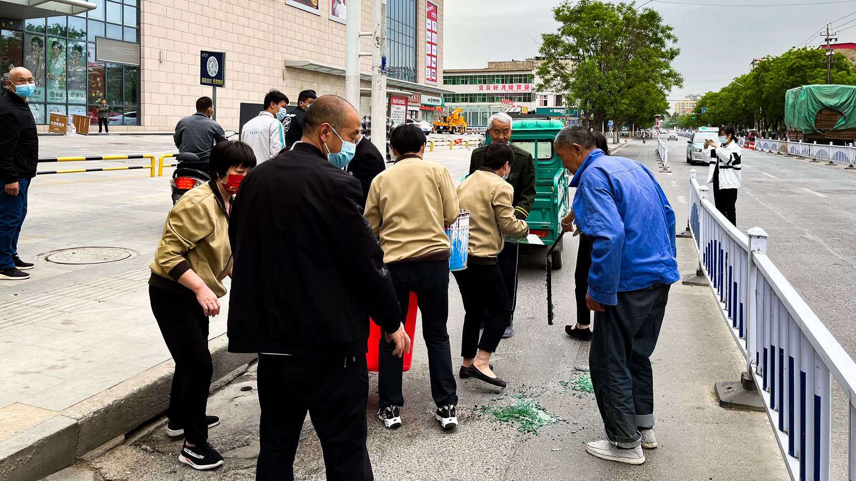 1651217770947112.jpg 好人好事暖人心-(2).jpg