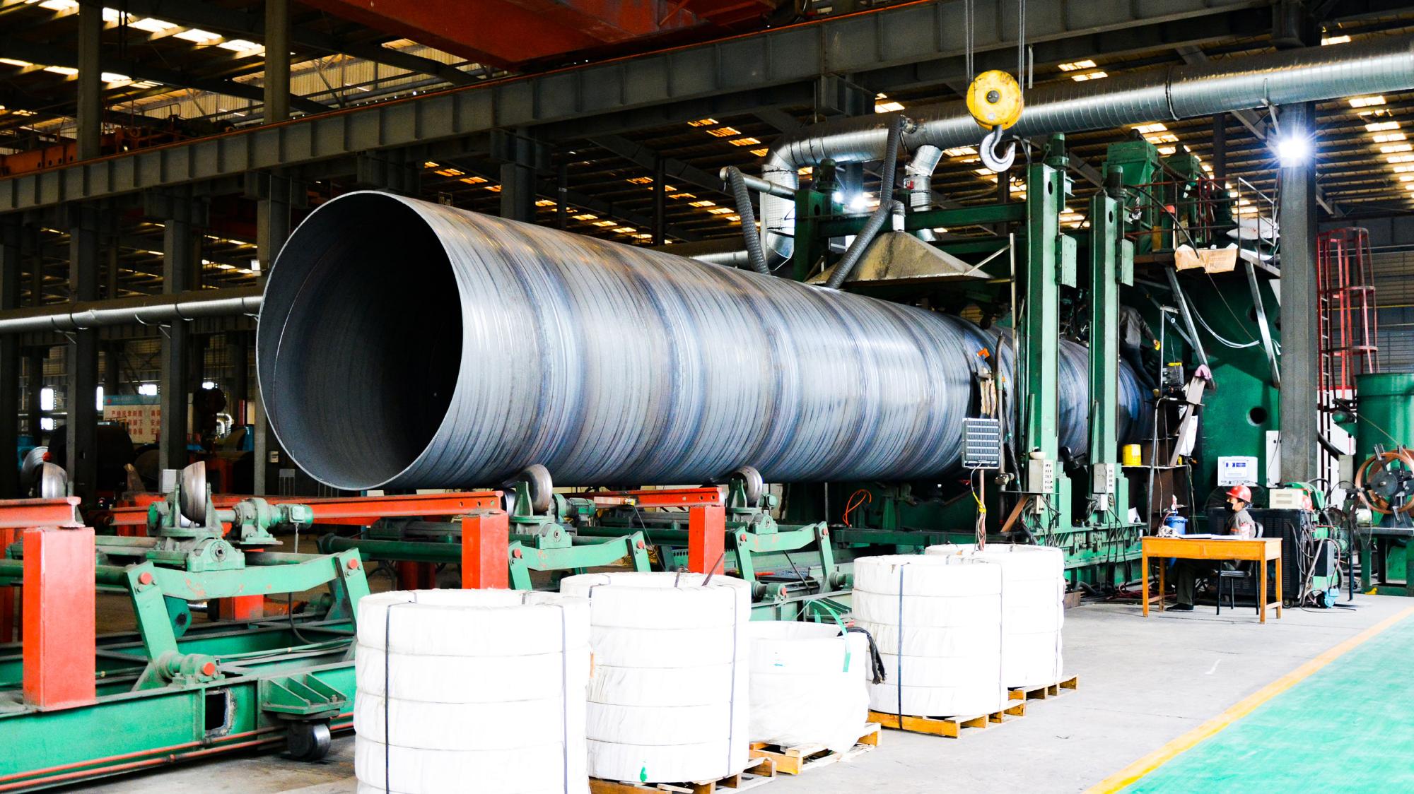 1652693454969645.jpg 吃住公司保生產(chǎn)-(2).jpg