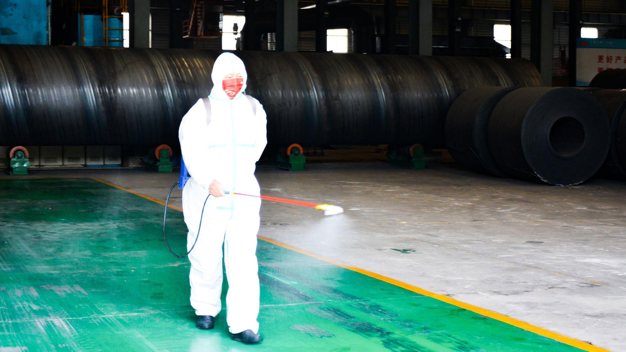 1652693488974020.jpg 吃住公司保生產(chǎn)-(1).jpg