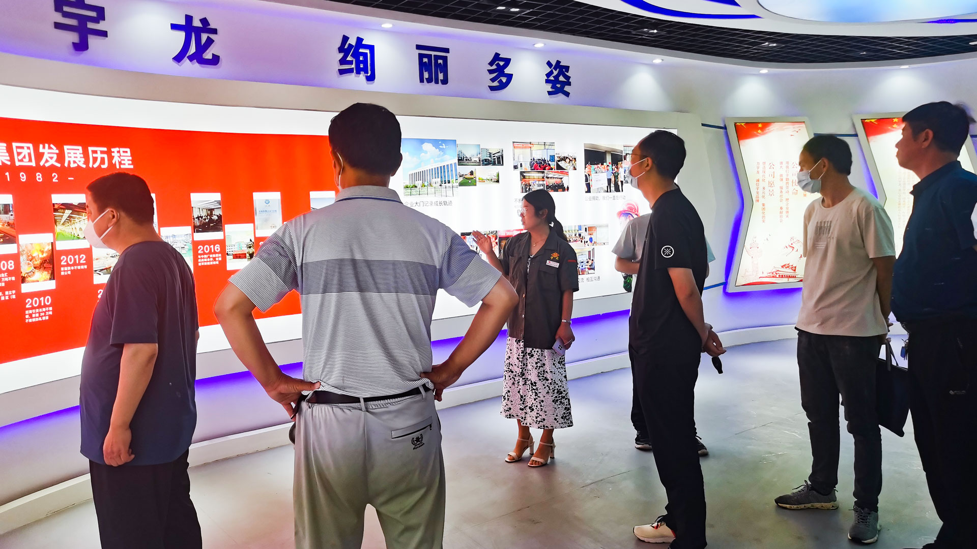 1656661762761893.jpg 客戶慕名參觀.jpg