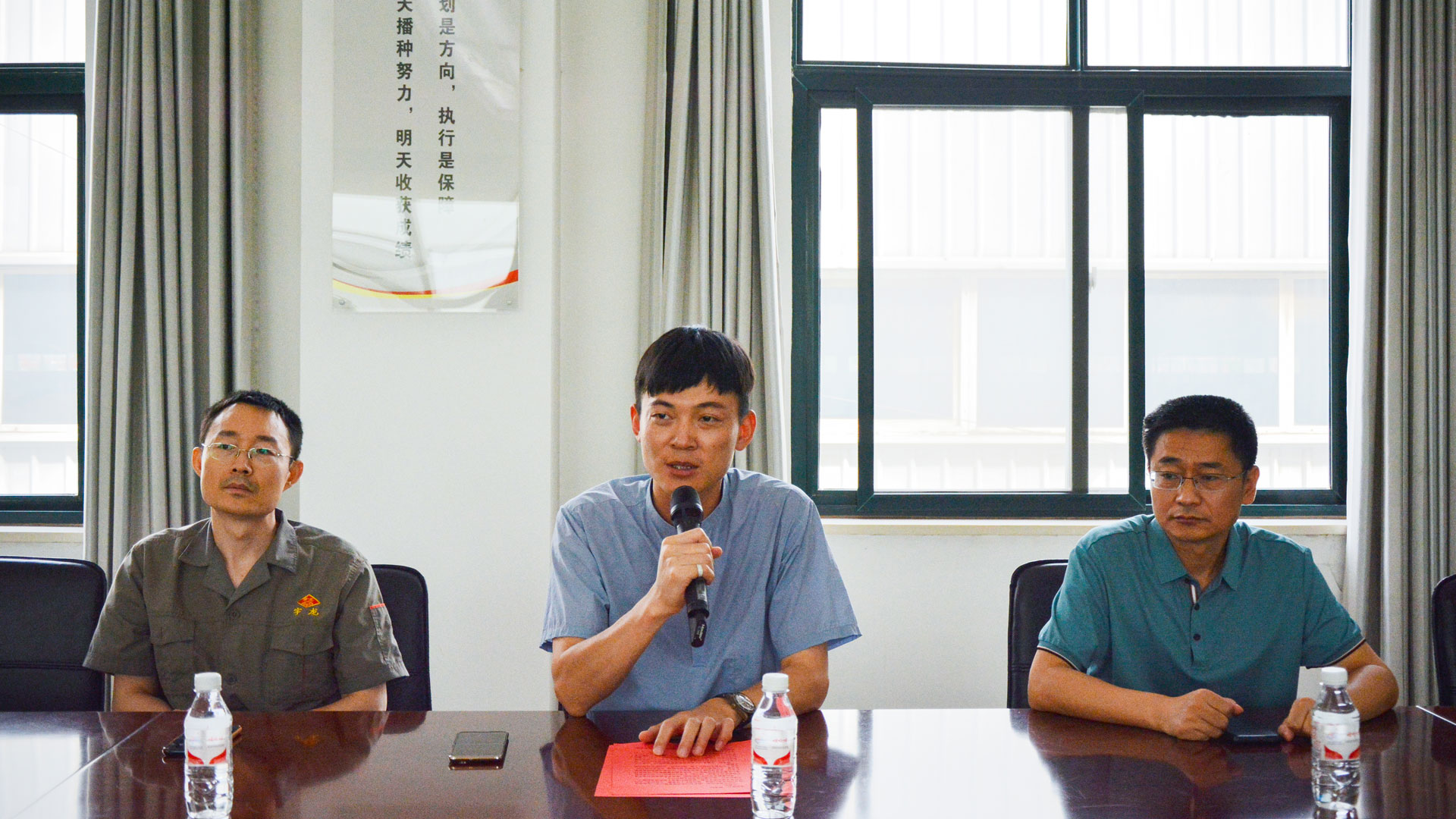 1661502235945642.jpg 金秋獎(jiǎng)學(xué)-(5).jpg