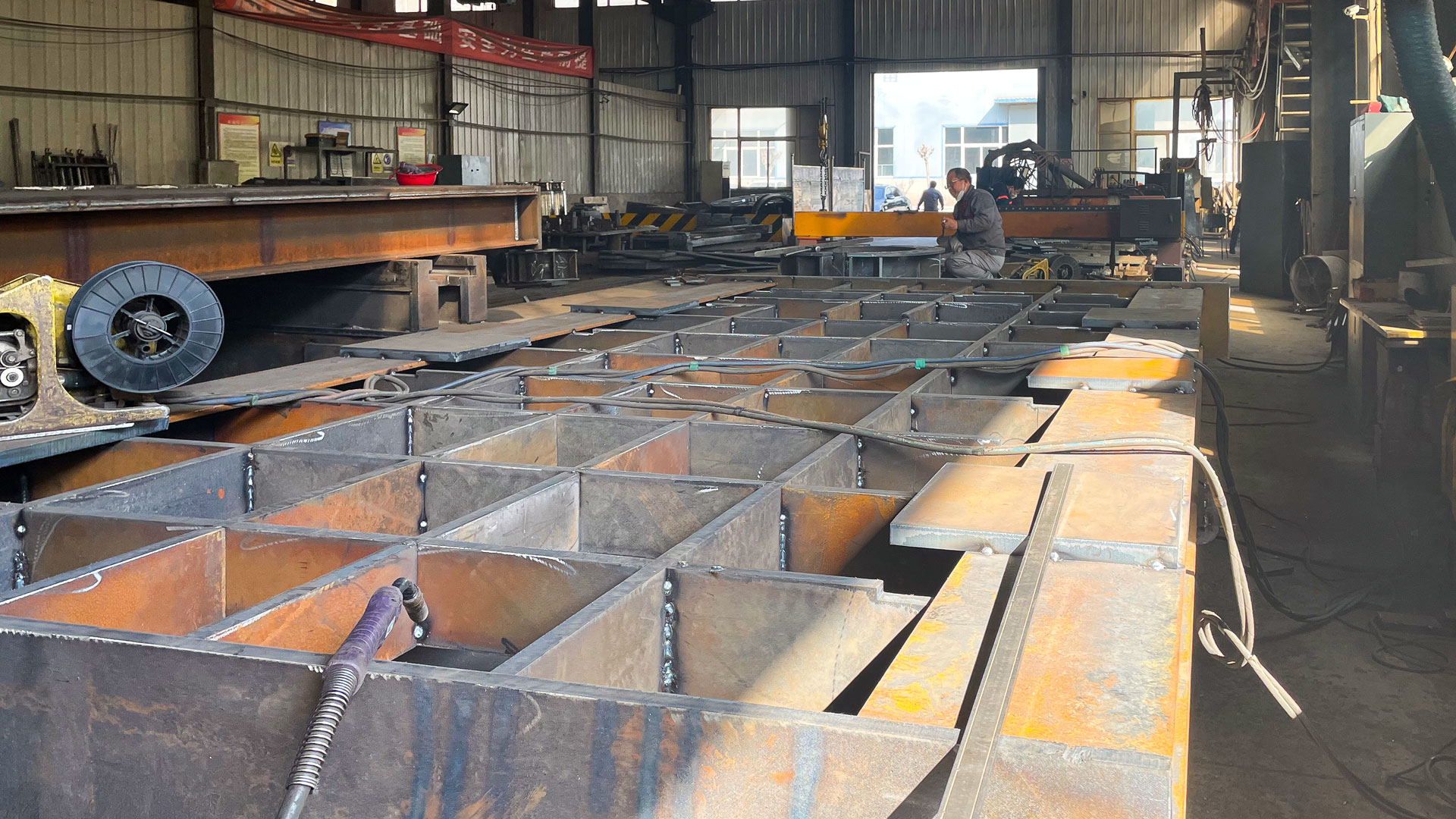 1680225961895784.jpg 圖1-設(shè)備進(jìn)度.jpg