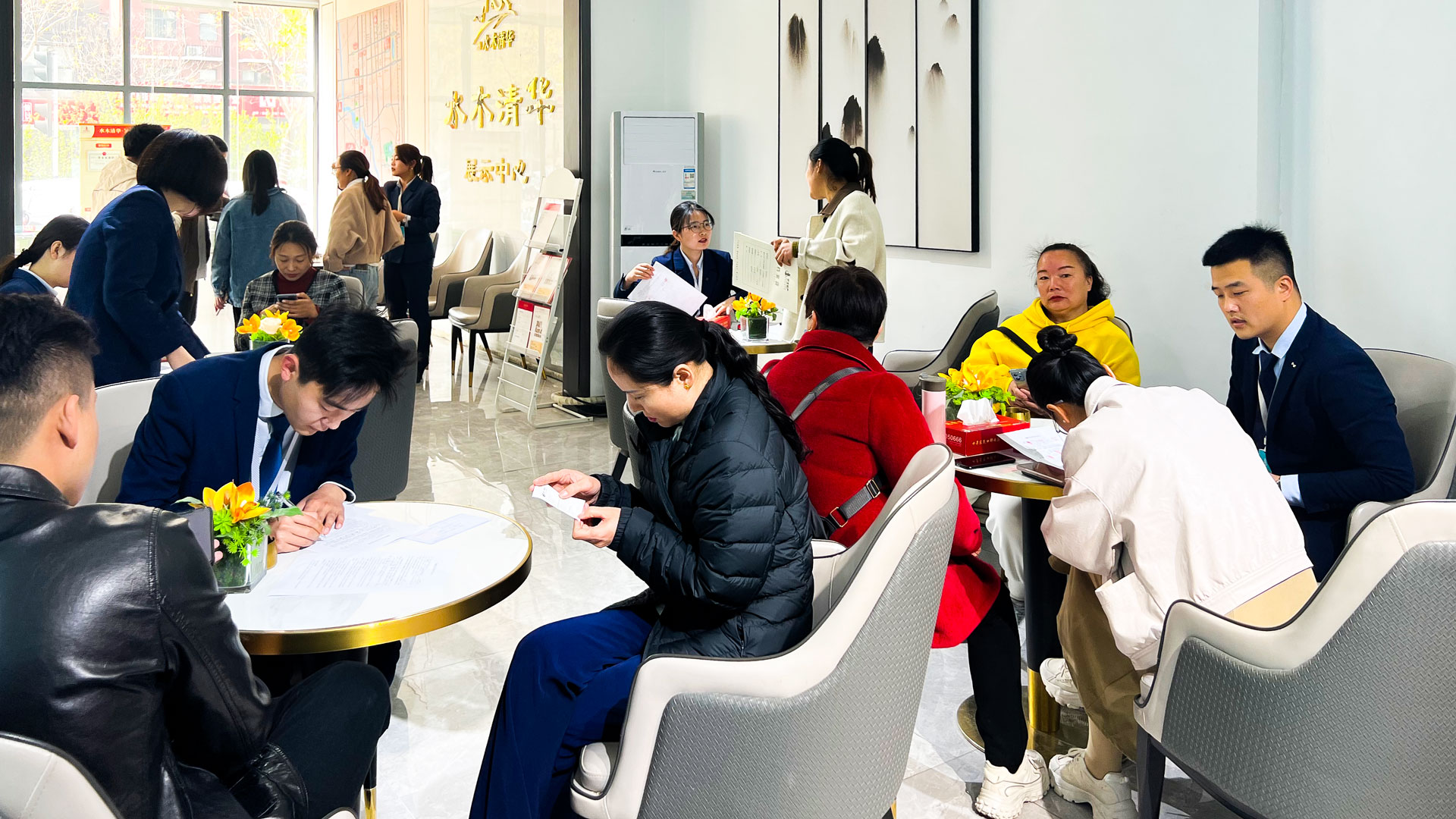 1680850297359202.jpg 儲(chǔ)藏室開(kāi)售-(1).jpg